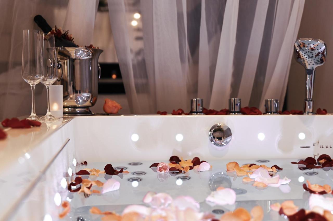 Vanadis, Suites D'Exceptions & Spa - Le Balneo Pacy-sur-Eure Buitenkant foto